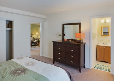 Furnished bedroom in West Deptford, NJ apartment with ½ Bath